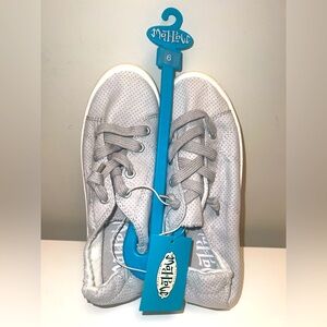 Mad Love Gray Sneakers Size 6